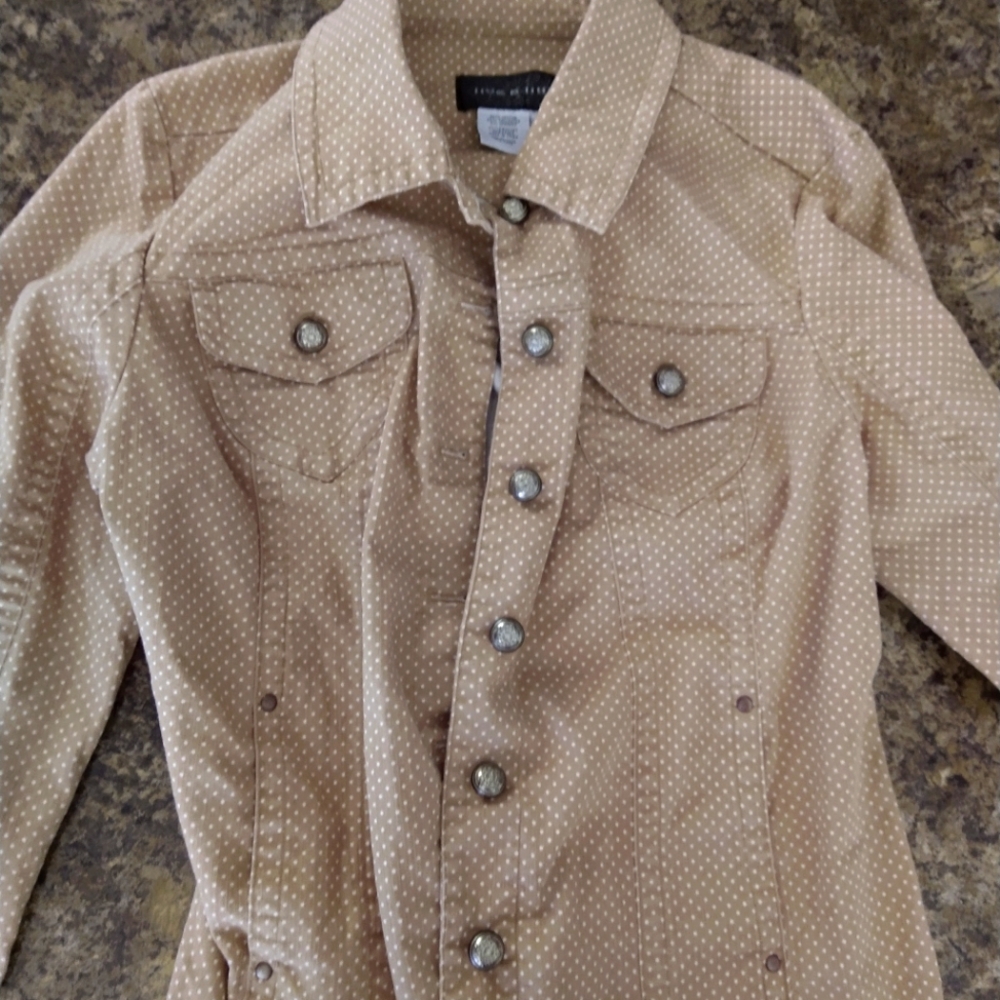 6/$12 - Ladies Live A Little brand jacket sz. Lg